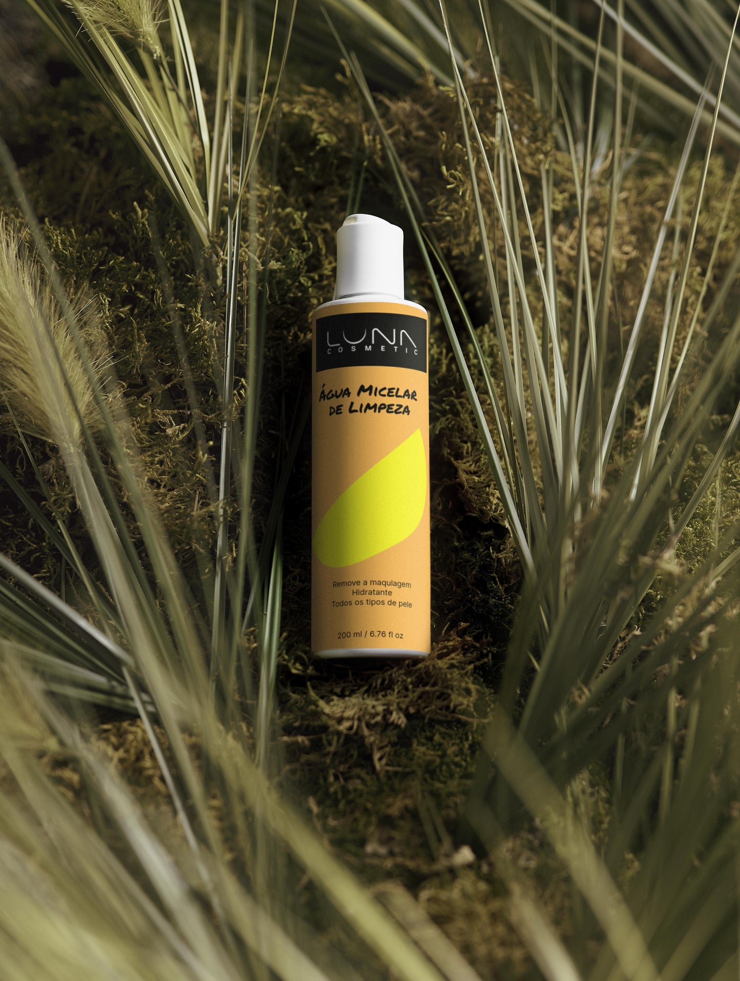 🌿 Desmaquilhante Hidratante com Ácido Hialurónico – Luna Cosmetics